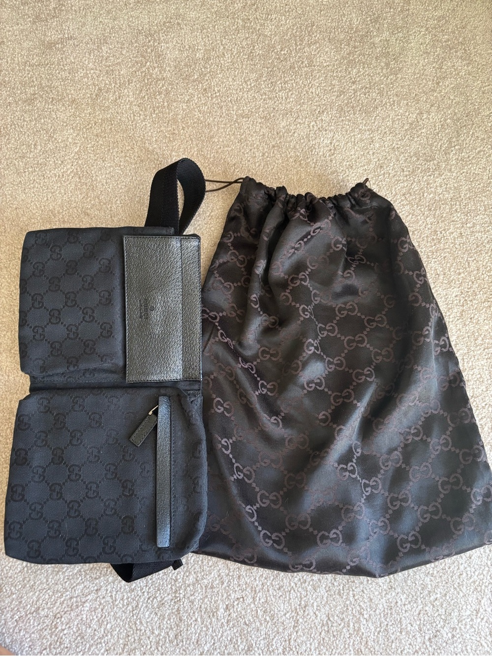 Vintage Gucci Black GG Canvas Belt Bag with Dual Pockets - Picture 11 of 14